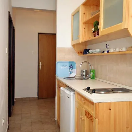 Gæstehus And With Parking Space Krk - 3231