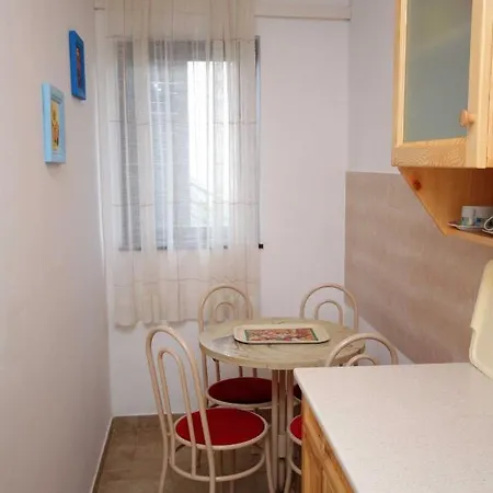 Gæstehus And With Parking Space Krk - 3231