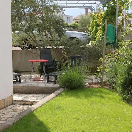 And With Parking Space Krk - 3231 3* Vrh (Krk)