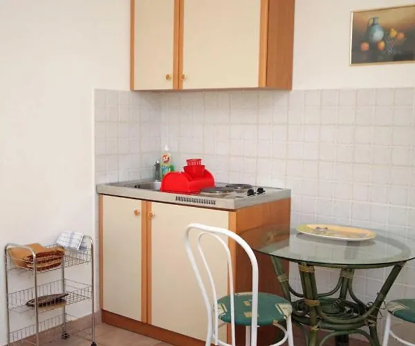 Apartments And Rooms With Parking Space Krk - 3231 Pensionat Vrh (Krk)
